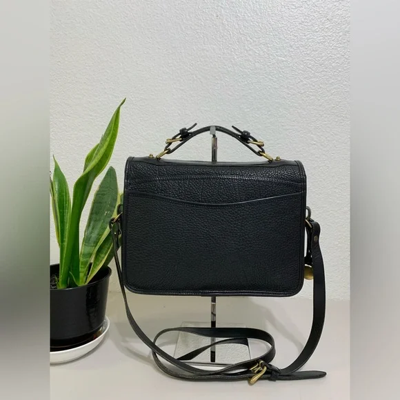 💕👜Vintage Dooney & Bourke Black AWL Crossbody Bag - Picture 5 of 14